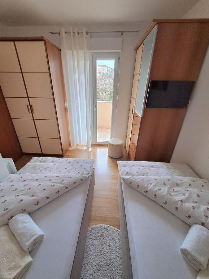 Apartment Angie Trogir Exterior foto